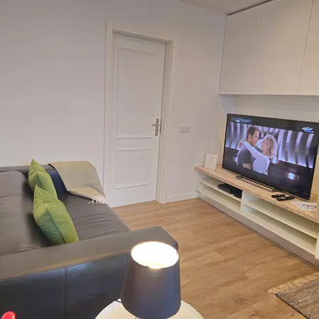 Apartment Sao Miguel Charming House Ii By Lfc Apts Ponta Delgada (Sao Miguel)