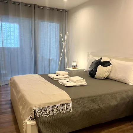 Apartment Sao Miguel Charming House Ii By Lfc Apts Ponta Delgada (Sao Miguel)